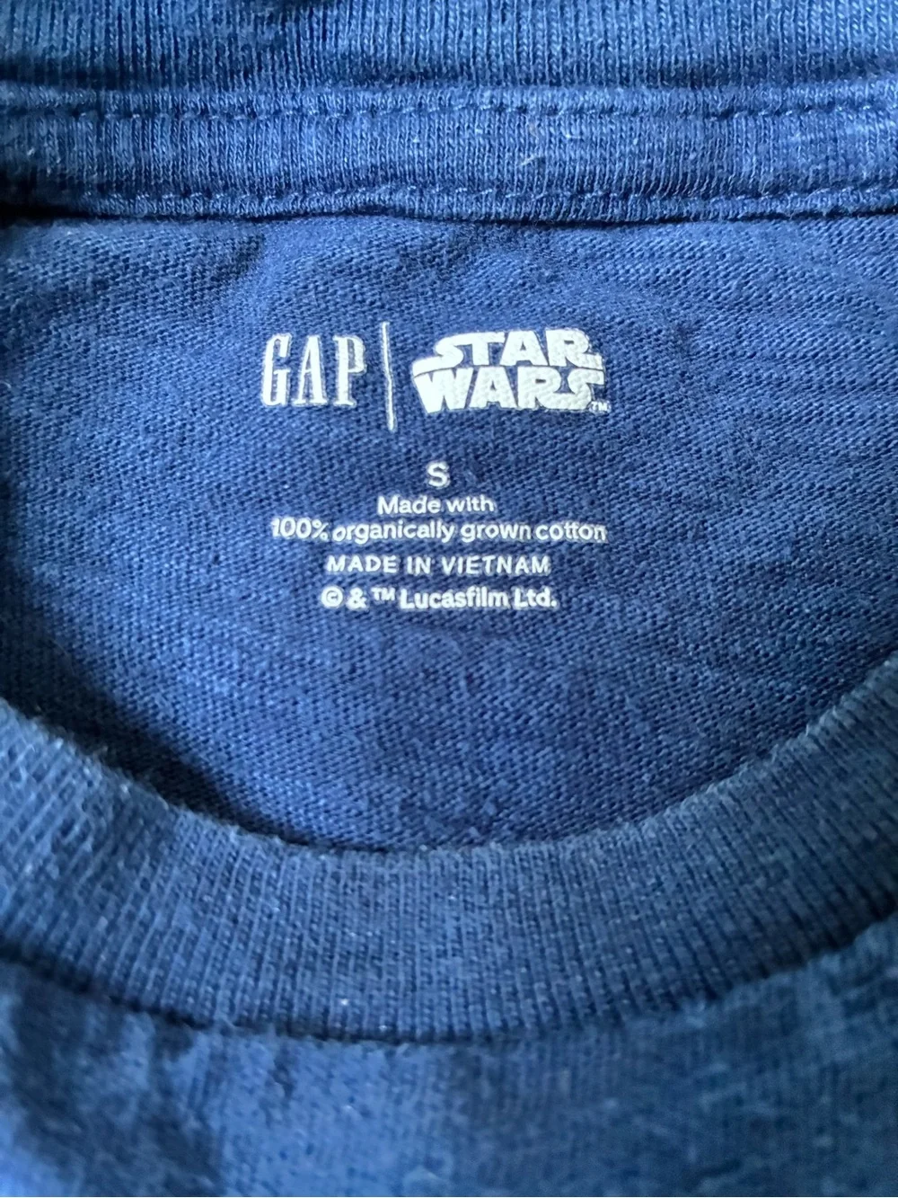 Gap x Star Wars Mandalorian Interactive Tee (Navy/Multi) Size S (6-7)